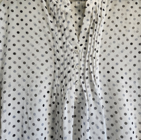 Pleione White Polka Dot Blouse Size S Pre-Owned in Excellent Condition ! - Picture 3 of 6